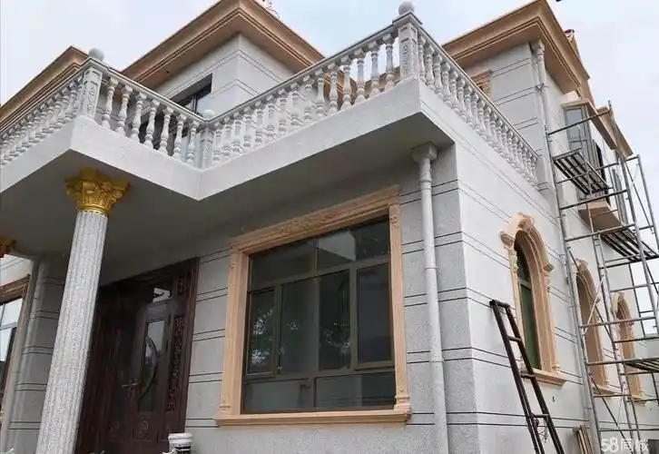 别墅外墙刷新刷涂料喷真石漆水包砂装修队散工提供油漆工服务