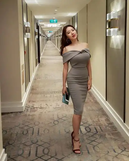 欧美规惹火正妹nico蒋娉婷练瑜珈 前凸后翘身材超优赏心悦目