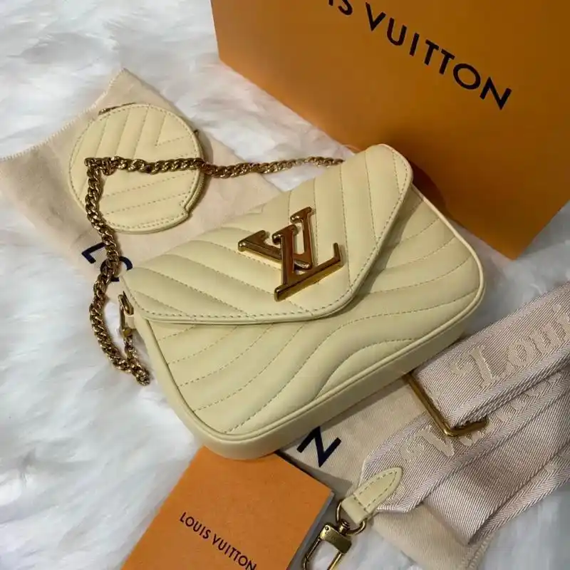 路易威登lv newwave米黄色三合一.99新 路易威登l - 抖音