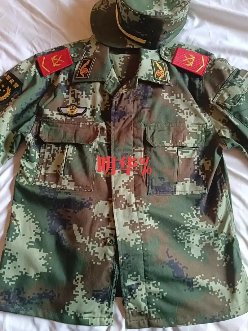 07/武警夏作训服.武警一级士官(下士).07式换装后