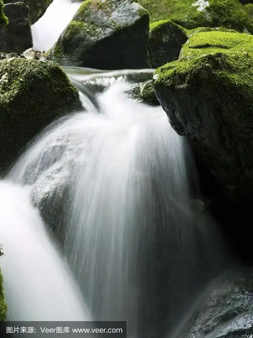 流动的瀑布