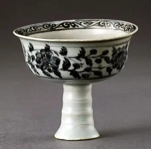 一组大开门的元代瓷器欣赏