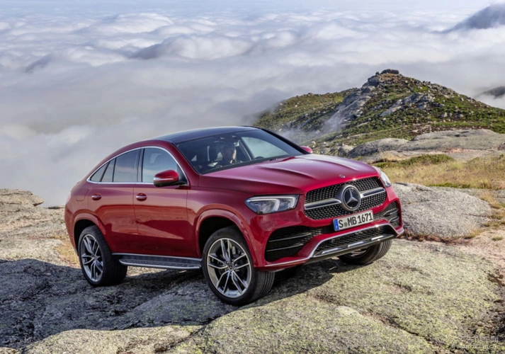 奔驰新一代gle coupe官图解析 轿跑suv标杆