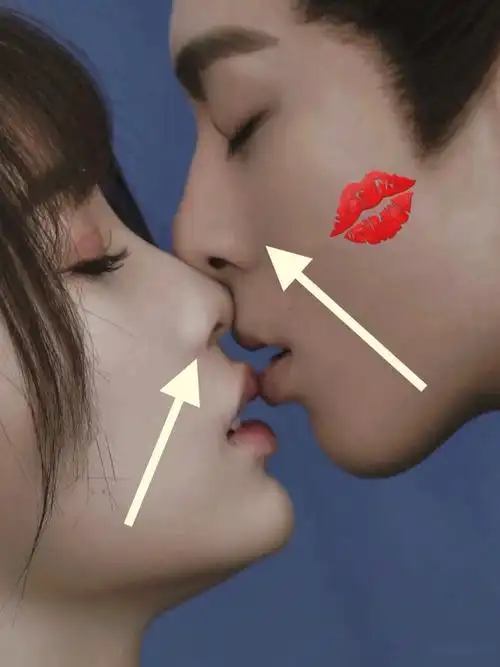 亲了男朋友问我鼻子上什么东西