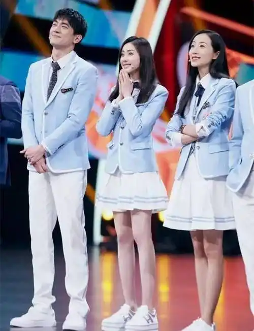 看脸气场一米八实际身高矮冬瓜娱乐圈女星的脸太会骗人