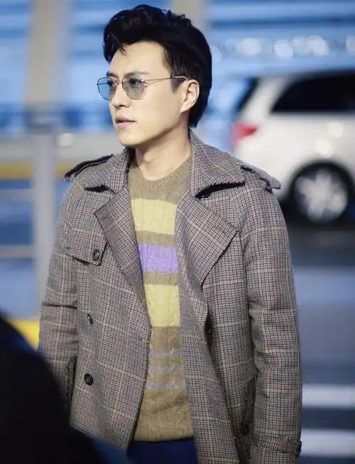 靳东火爆新剧,引爆全场热议!