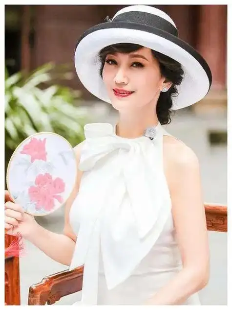 赵雅芝的骄傲:三子精彩表现,引人瞩目!|演员|甜蜜|娱乐圈|白素贞|风华