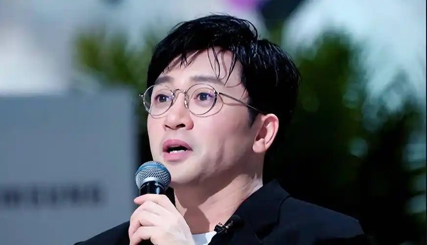 48岁苏有朋近照曝光,"胖头肿脸"认不出_状态_网友_中年