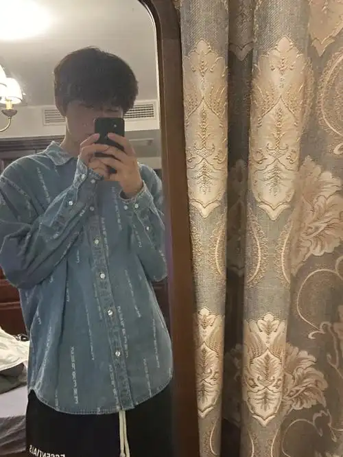 一名17岁的男高中生