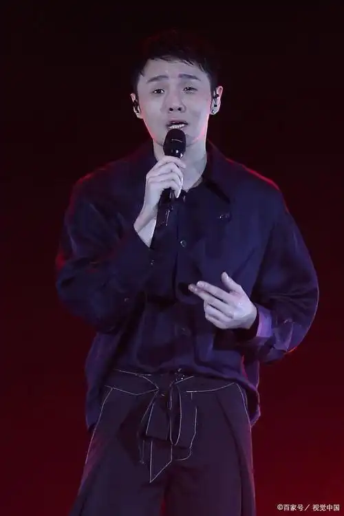 李荣浩连续十年为杨丞琳庆生,甜蜜如初