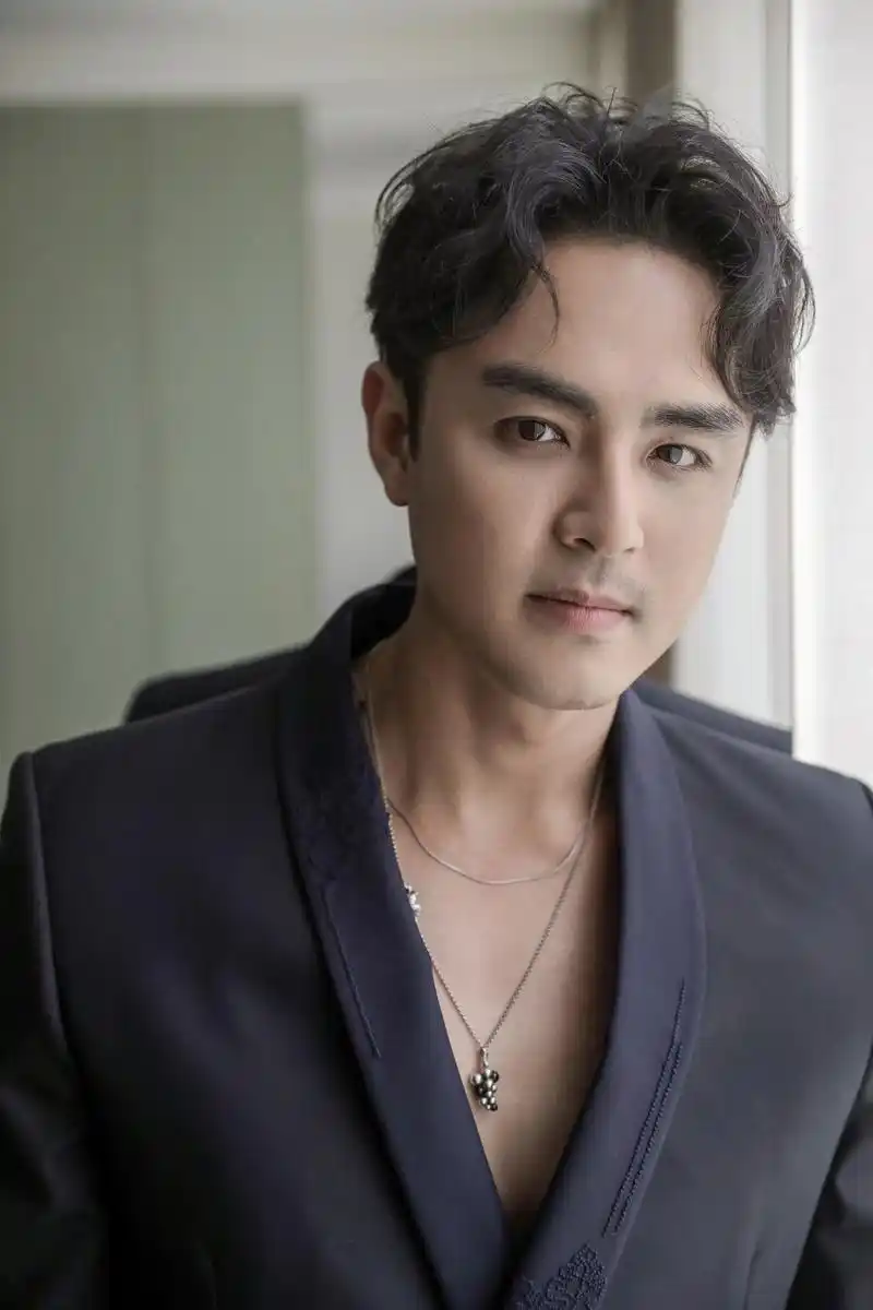 明道有点看不起自己?他可是多少人都喜欢过的霸道总裁啊!