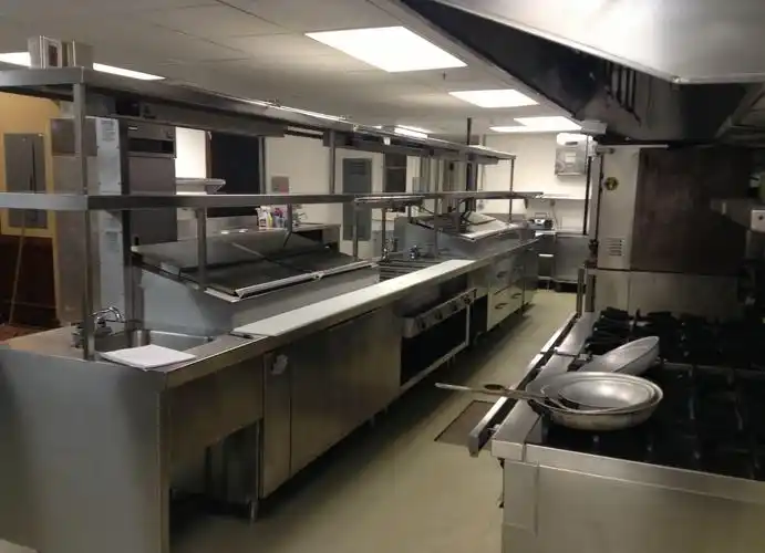 现代饭店厨房设计装修效果图