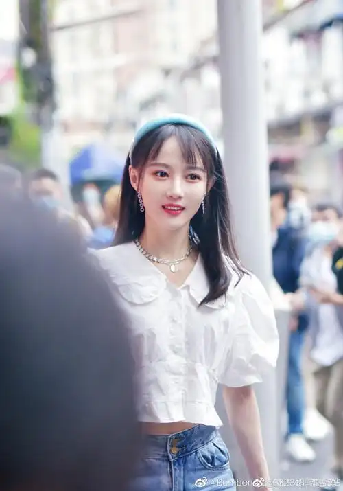 女团snh48-邵雪聪 的图集