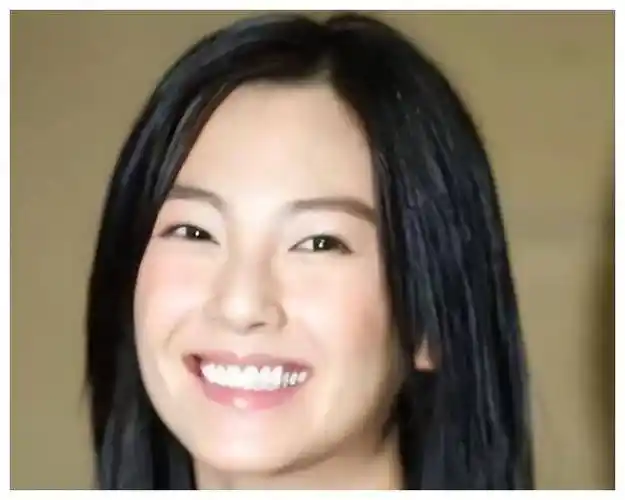 张雨绮追求者排到法国,引发变装惊艳,让你大开眼界!_双眼皮_形态_眼睛