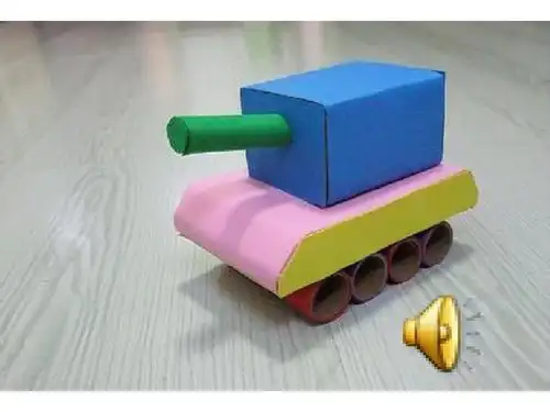 废旧纸盒手工作品