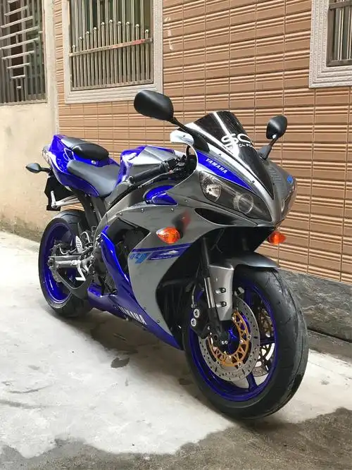 06年雅马哈r1精品车况喜欢联系13071588885阿义