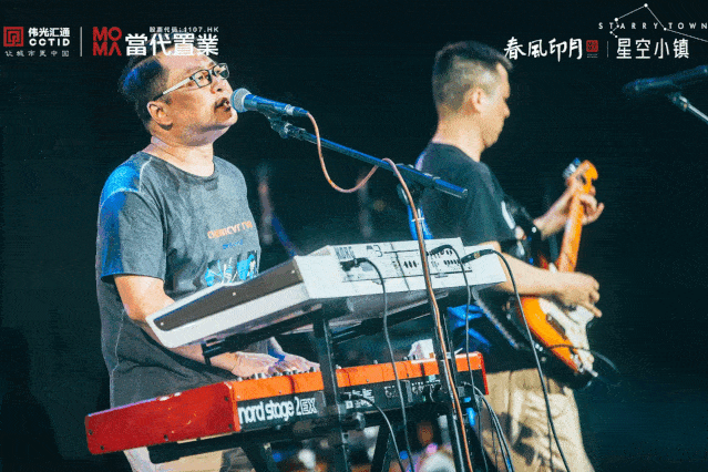 639_426gif 动态图 动图