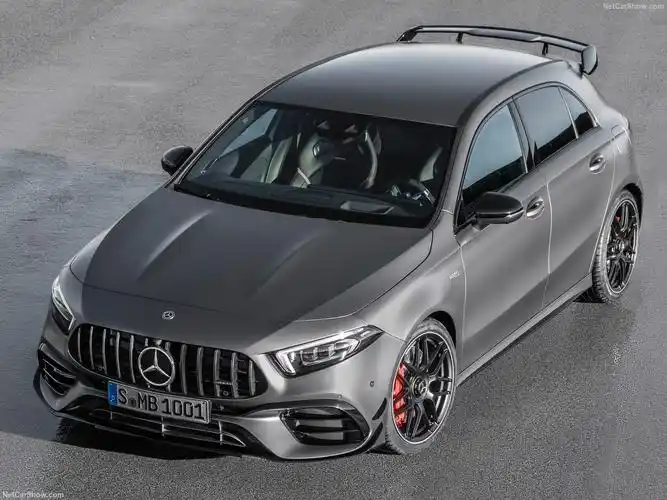 地表最强小钢炮全新奔驰amga45官图发布