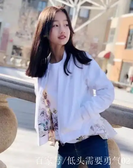 避开长大的甜馨,但不要在10岁时小四月