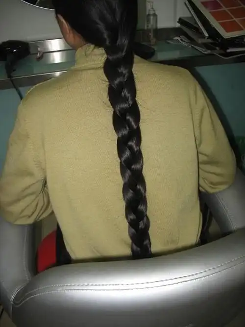 剪下一条又粗又黑大辫子北京no384