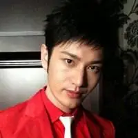 黄晓明头像 演员黄晓明帅气头像图片_微信头像图片大全