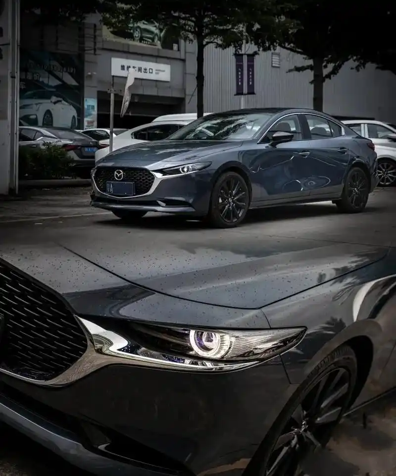 2022款次世代mazda3昂克赛拉