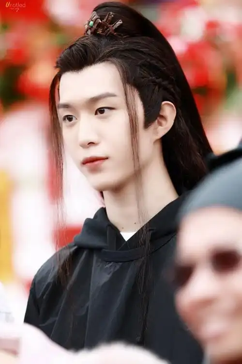 秦烈 #范丞丞 1月前