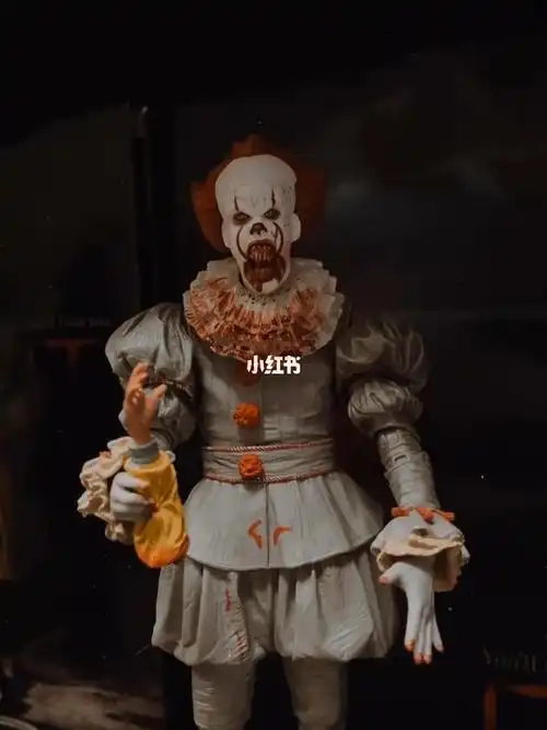 书桌分享哪个恐怖片爱好者不爱这样的桌