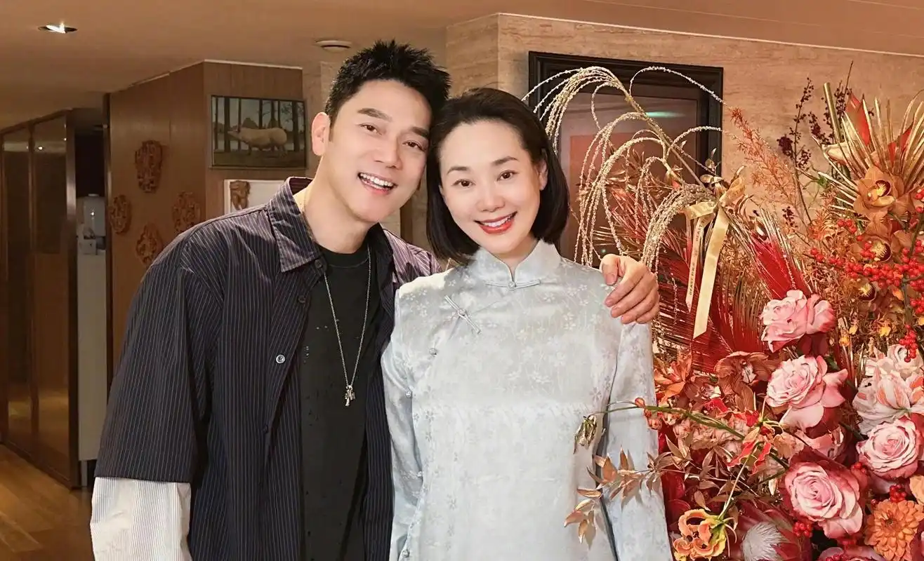 林依轮庆妻西华生日:家族养眼幸福,富豪的品质生活 林依轮近日为妻子