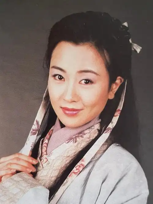 袁洁莹人龙传说