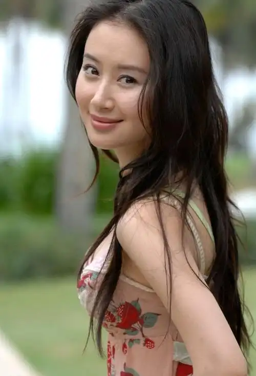 回眸一笑_百度图片