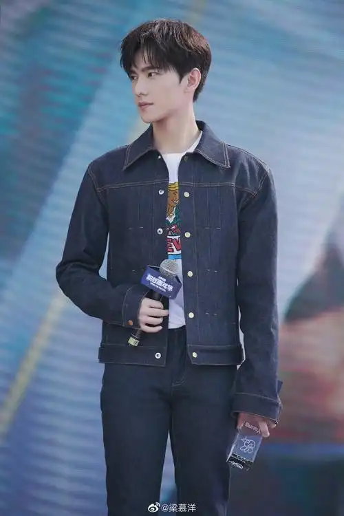 夏新款杨洋明星衬衫式薄款夹克牛仔外套男士休闲百搭2022夏新款潮