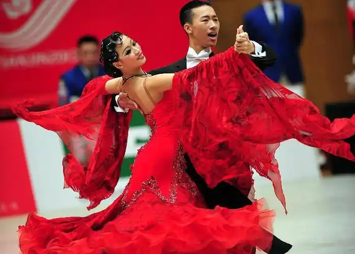 摩登舞的基本常识与技巧