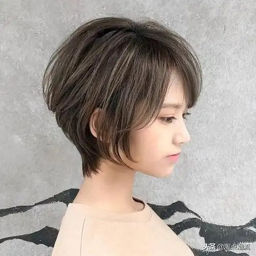 小脸剪什么短发好看图片女,大脸,高颧骨女生,这6款短发时髦减龄又显