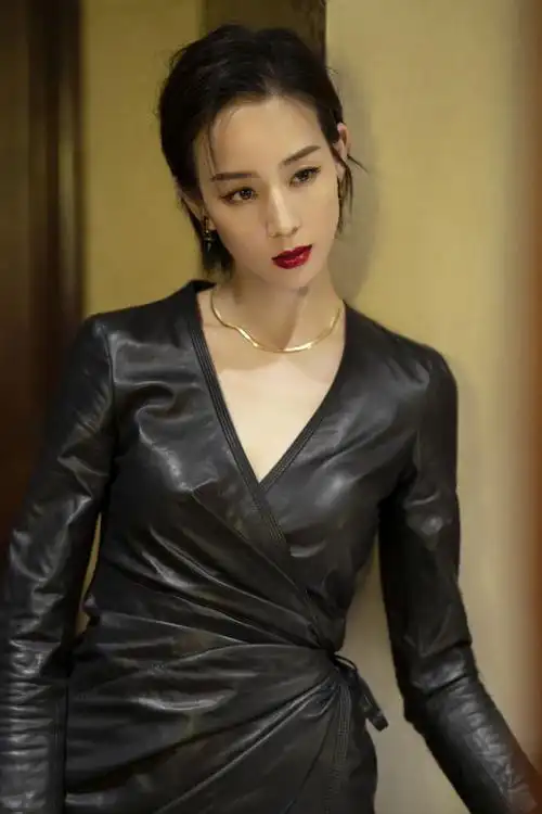 台湾第一美腿张钧甯写真大图赏析(10)学霸姐