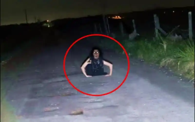 【神秘超自然】让你头皮发麻的5大真实可怕"鬼"视频