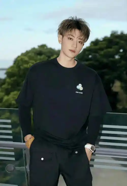 一问一答 | 贾玲,杨紫,李菲儿叶珂,厨子男星,黄子韬,单依纯