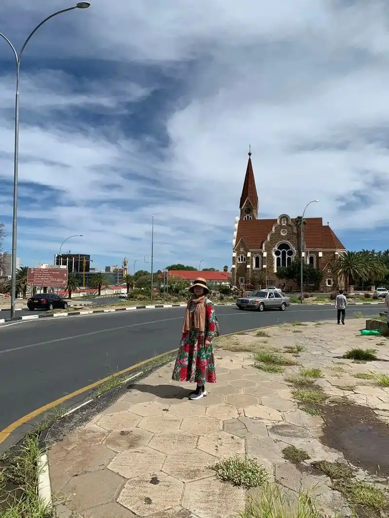 【走进非洲】9996 纳米比亚61印象(6)首都 温得和克   - 抖音