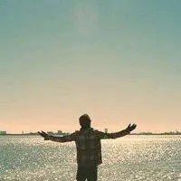 沧桑头像侧面男生大叔