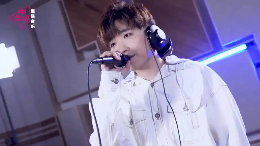 中秀榜34期:一直被抄袭却永远在尝试,徐良与他的百变中国风