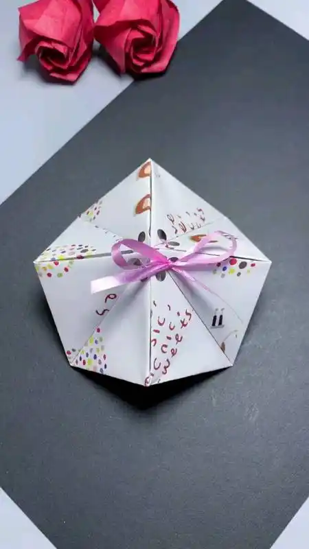 你们要的装东西的漂亮盒子,这款也很简单