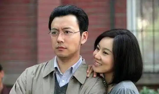 闫妮的真情与泪水前公婆也是我的亲人50岁还单身让女儿担忧