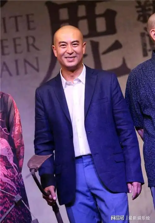 25位男明星光头:肖战谢霆锋李现好帅,张嘉译王凯"砸场子"来的