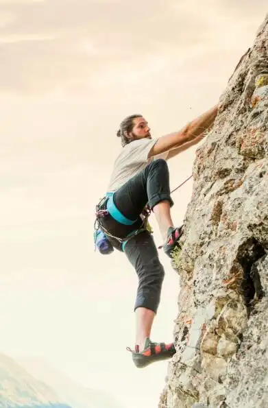 男人逆境励志图片