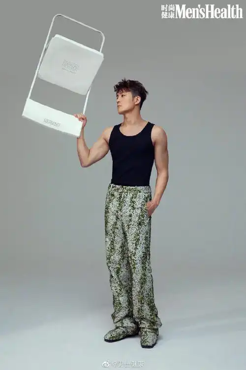 李泽锋腹肌##李泽锋身材