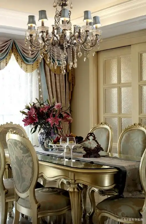 华贵欧式带来的视觉冲击厨房欧式豪华餐厅设计图片赏析
