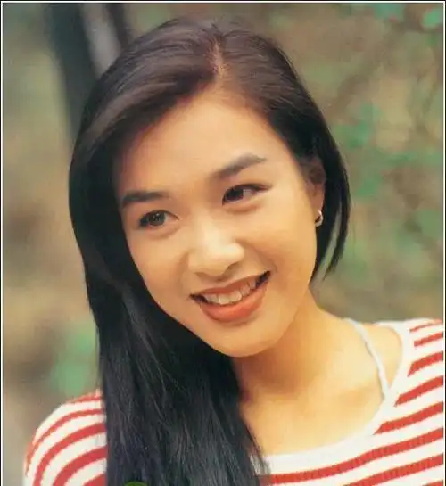 钟丽缇年轻时好明媚呀漂亮极了还灵动可爱美得超有辨识度