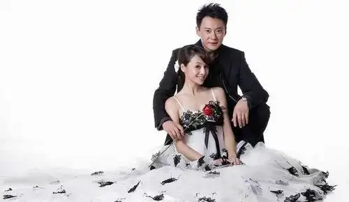 曹颖王斑浪漫唯美婚纱照