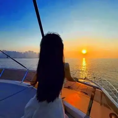 女人最适合的抖音头像背影(22张)