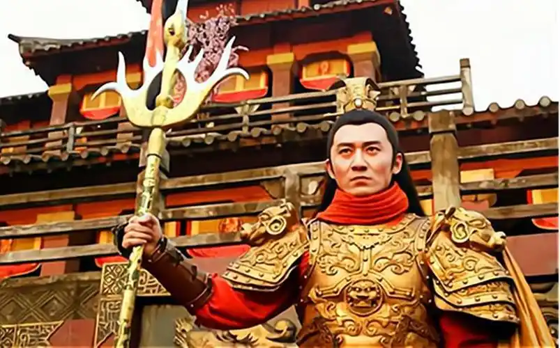 宇文成都:他是弑君奸臣宇文化及的儿子,号称普华天尊闻太师转世,身负